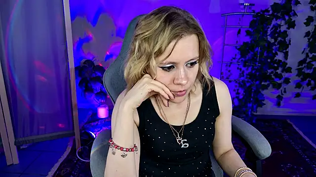 دردشة Kumiho_7777 الجنسية المباشرة