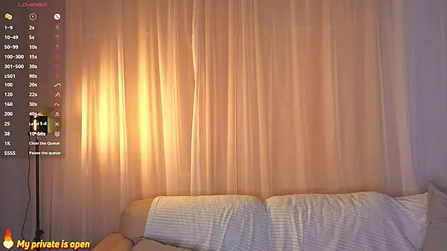 Chat +18 de AntonelaAmeli ao vivo