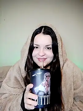 BadPeroCute élő XXX-chatje
