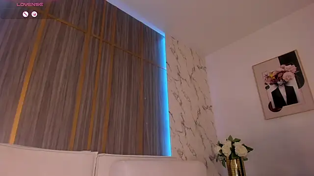 IsabellaAllenn Live XXX chat