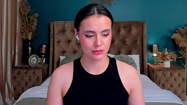 LunaKale's Live XXX Chat