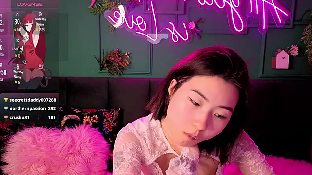 Runi_AsianのライブXXXチャット