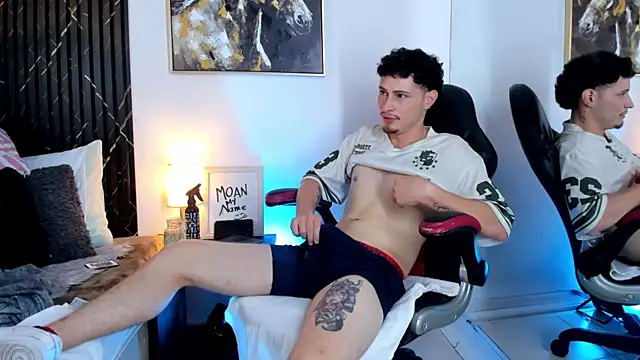 Alexlux1 – Naživo XXX chat