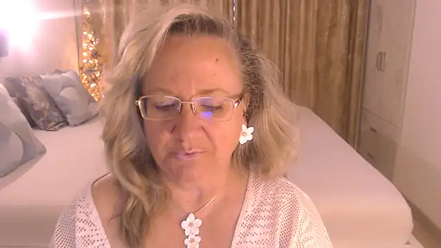 Chat XXX en directo de Raisshy