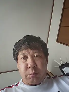 07YUKIO Show in webcam