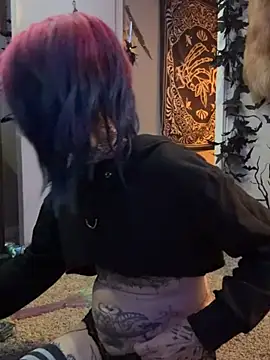 Toxii- Chat XXX in diretta
