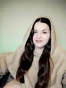 BadPeroCute: онлайн-секс-чат