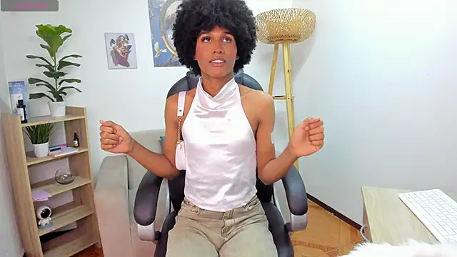 NaomiSaenz_ – Naživo XXX chat