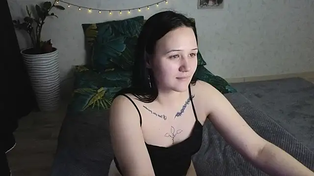Tori_cute Chat XXX in diretta
