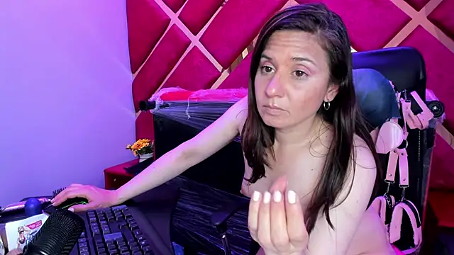 Kylie_Bloom's Live XXX Chat