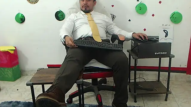 KalethBigDick 라이브 XXX 채팅