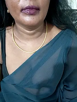 Siri_telugutamil95's Live XXX Chat