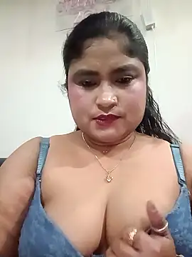 hornyriyanka's Live XXX Chat
