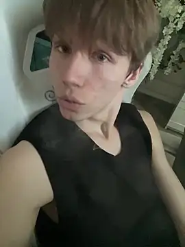 Chat XXX en directo de cuMte_boy