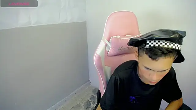 sombra_18 Live XXX-chat