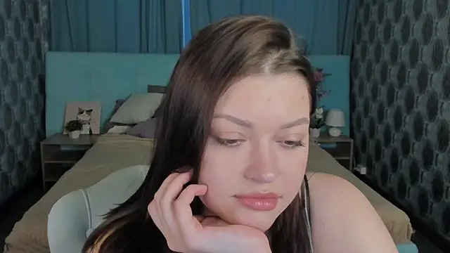 Maya-Mimi Live XXX-Chat