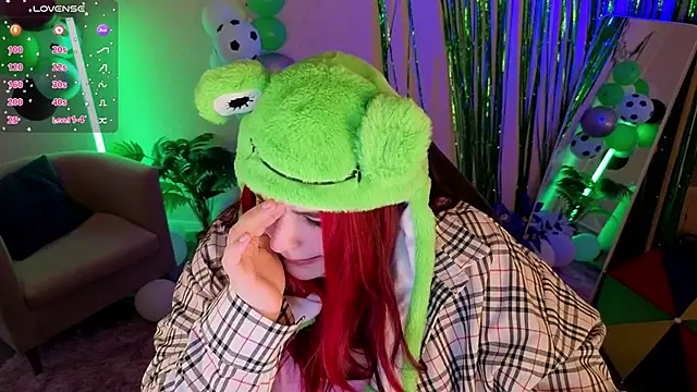 Mia_R0ss Chat XXX in diretta