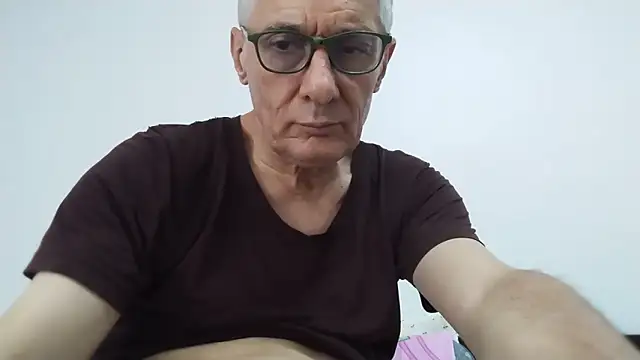 Chatroom XXX en direct de BIGUNCUTHARDCOCK