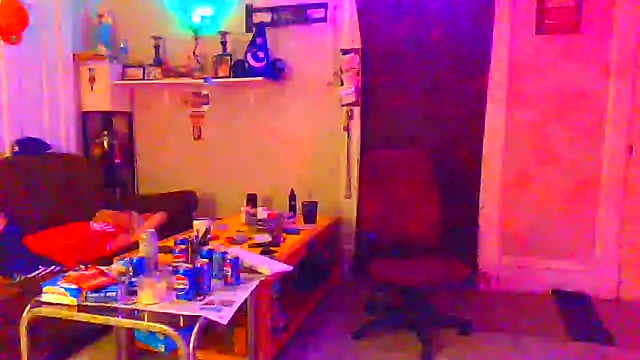 xuan8pssy_ui69's Webcam Show