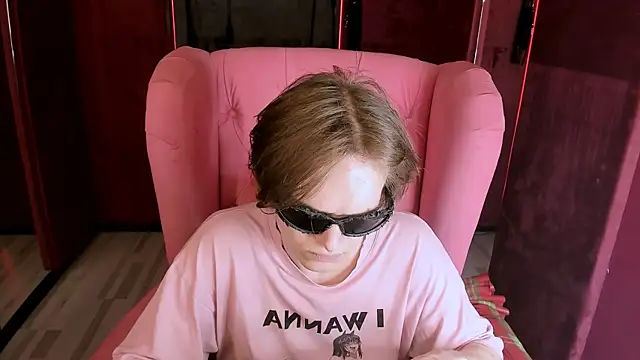 Stephen_Holt Chat XXX live