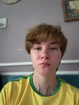 IceMur élő XXX-chatje