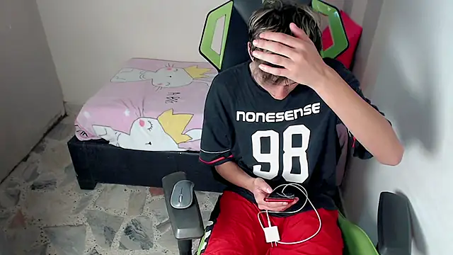 Pablito_junior's Webcam Show