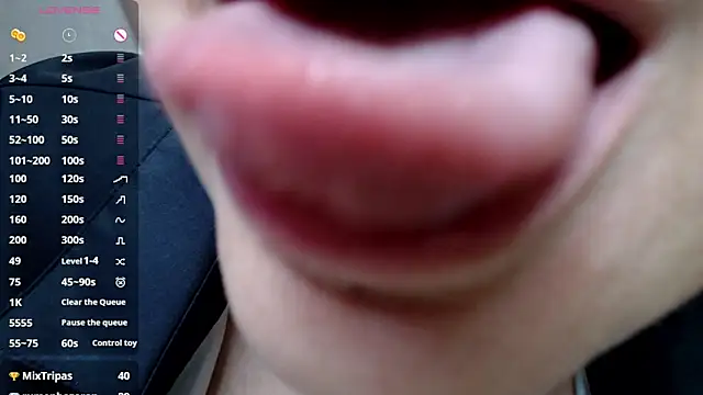 RoseStarr Chat XXX in diretta