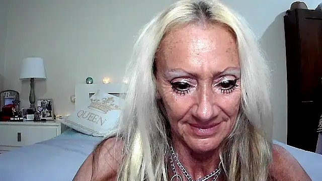 Chat XXX en directo de siennadiamond