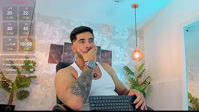 Czat XXX na żywo – Nate_franco