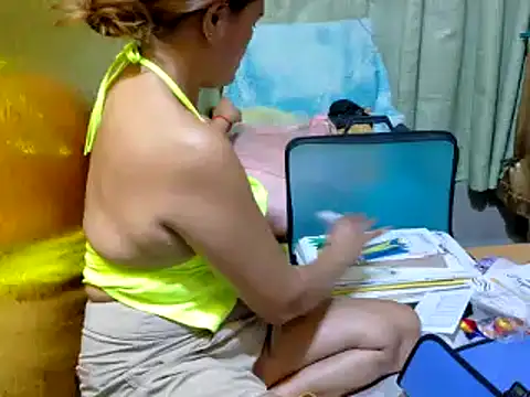 xxloveheartn Live XXX chat