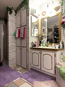 TranSexualJade95 Adlı Modelin Canlı XXX Sohbeti