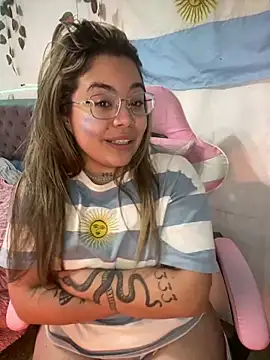 Lindalatina2001 – Live XXX-chat