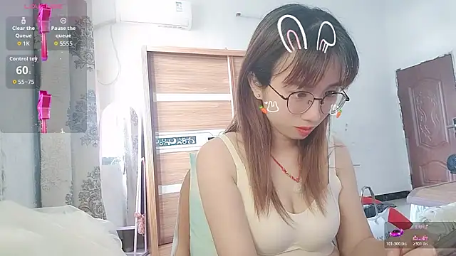 Lili_666's Live XXX Chat