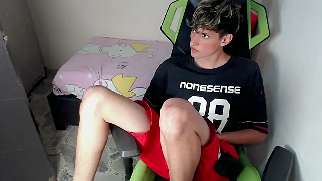 Chatroom XXX en direct de Pablito_junior