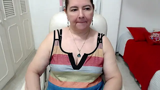 Chat +18 de leonela_69 ao vivo