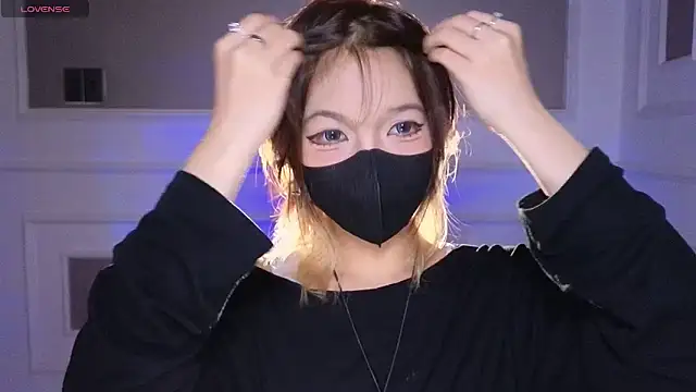 _____Panda_____ – Live XXX-chat