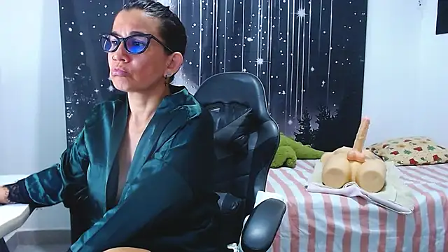 Chatroom XXX en direct de Hikaryfire