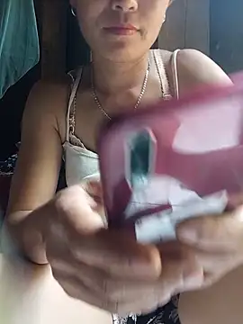 Heryy_xx Adlı Modelin Canlı XXX Sohbeti