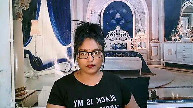 IndiaBlackPanther – Live XXX-chat