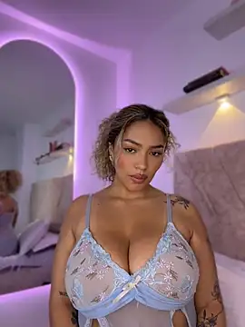 Maddy_Beluci Chat XXX live