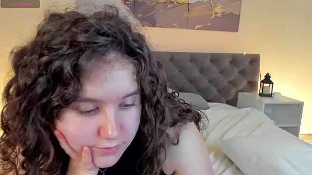 دردشة Ariella_Sol الجنسية المباشرة