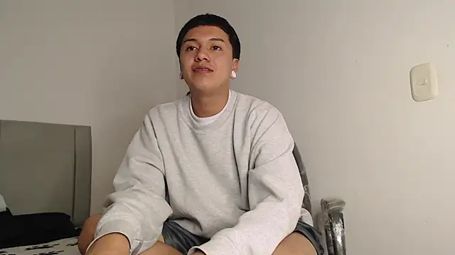 Chat +18 de Owenn__blueee ao vivo