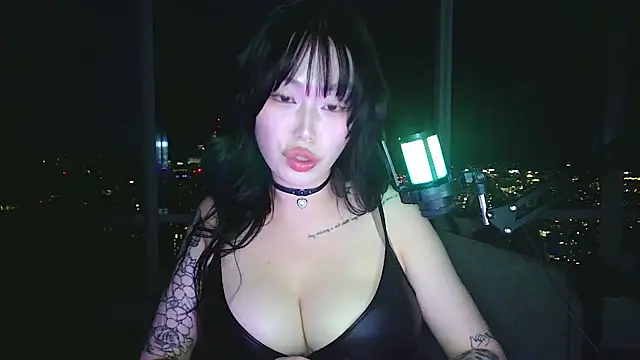 obeycarrienoona's Live XXX Chat