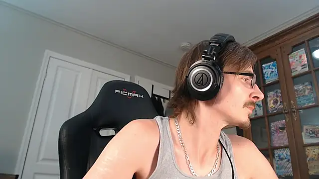 Chatroom XXX en direct de CasuallyCorrupt