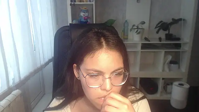 Anda_here Live XXX Chat