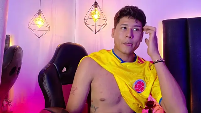 Chat XXX ao vivo de Rayden_Boy