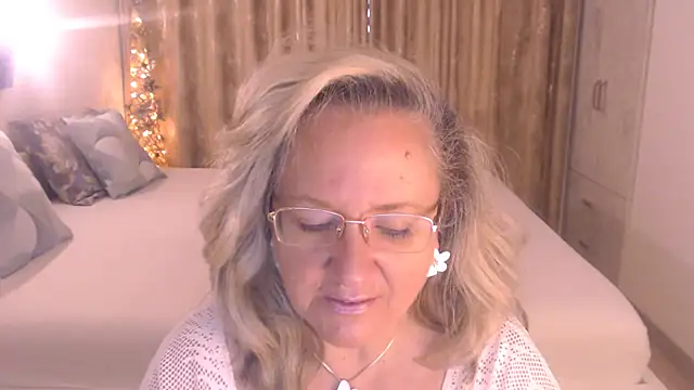 Raisshy's Live XXX Chat