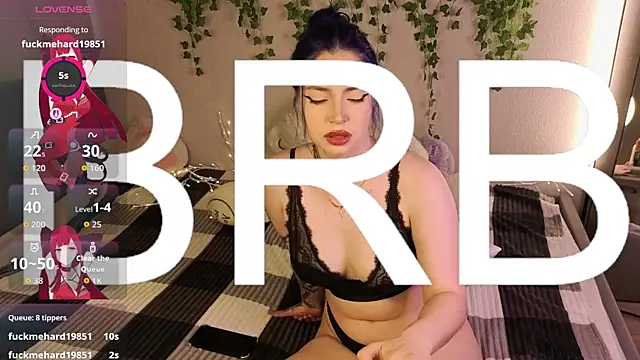 honey_cherrry Adlı Modelin Canlı XXX Sohbeti