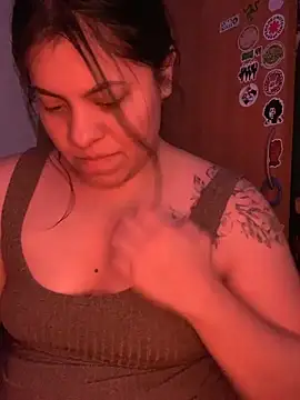 SmokyDee 现场XXX聊天