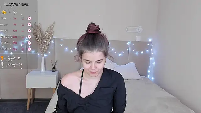 Infinity_Ti live XXX chat